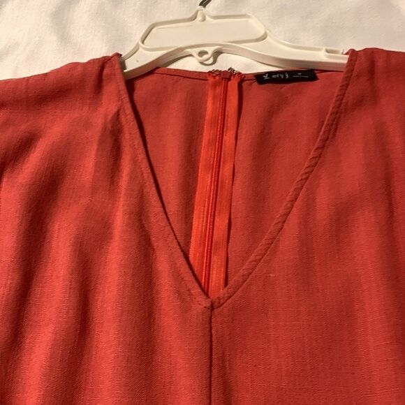 VeryJ medium orange distressed romper with elastic and drawstring waist - Picture 5 of 8